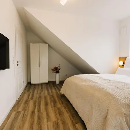 Kuesten De Diek - 4 Seitliche Deichlage, Balkon, 89qm