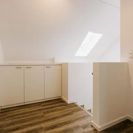 Kuesten De Diek - 4 Seitliche Deichlage, Balkon, 89qm Greetsiel