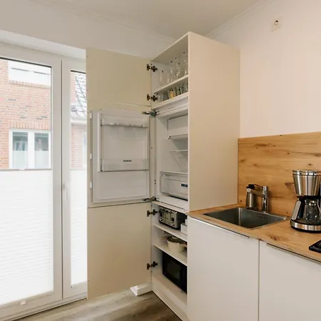 Kuesten De Diek - 4 Seitliche Deichlage, Balkon, 89qm Apartment Greetsiel