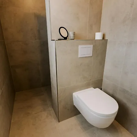 Apartment Kuesten De Diek - 4 Seitliche Deichlage, Balkon, 89qm *