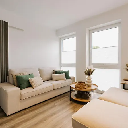 Apartment Kuesten De Diek - 4 Seitliche Deichlage, Balkon, 89qm