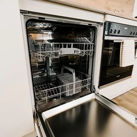 Kuesten De Diek - 4 Seitliche Deichlage, Balkon, 89qm Apartment